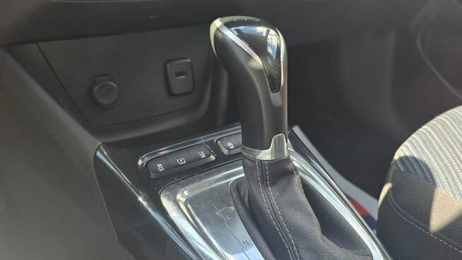 Opel Crossland X automat