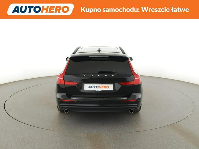 Volvo V60 mHEV automat full LED navi klima auto virtual cocpit grzane fotele