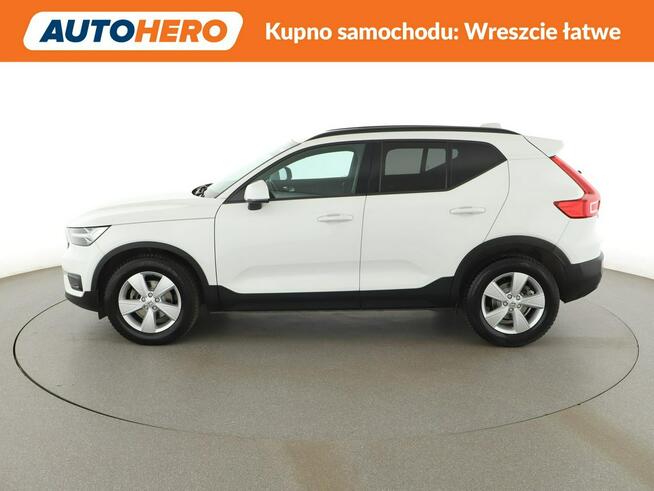 Volvo XC 40 automat, virtual, full led, niski przebieg, kamera, pdc