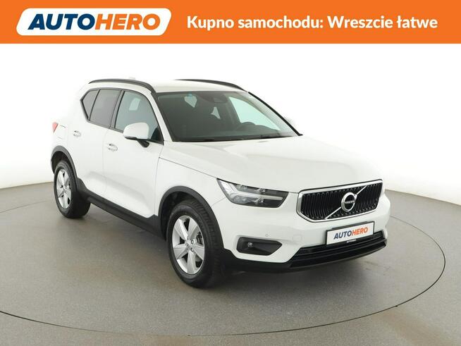 Volvo XC 40 automat, virtual, full led, niski przebieg, kamera, pdc