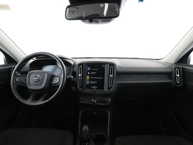 Volvo XC 40 automat, virtual, full led, niski przebieg, kamera, pdc