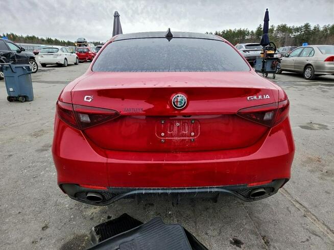 Alfa Romeo Giulia / 4x4 / 2.0 280KM / Niski przebieg /