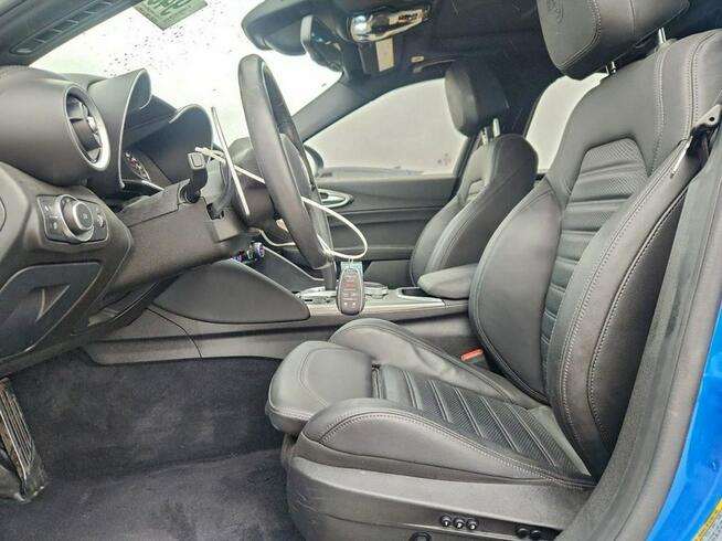 Alfa Romeo Giulia / 2.0 280KM / Bogate wyposażenie / niski przebieg /
