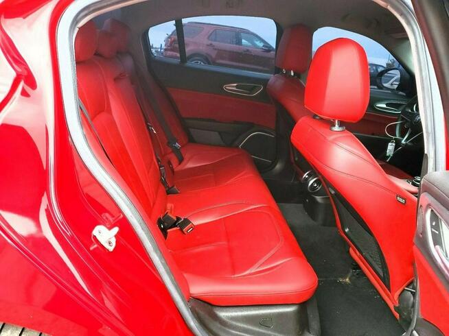 Alfa Romeo Giulia / 2.0 200KM / automat / niski przebieg /