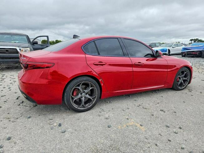 Alfa Romeo Giulia / automat / Veloce / niski przebieg /