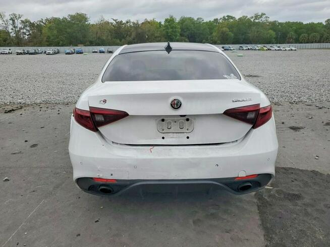 Alfa Romeo Giulia / Veloce / niski przebieg / bogata wersja /
