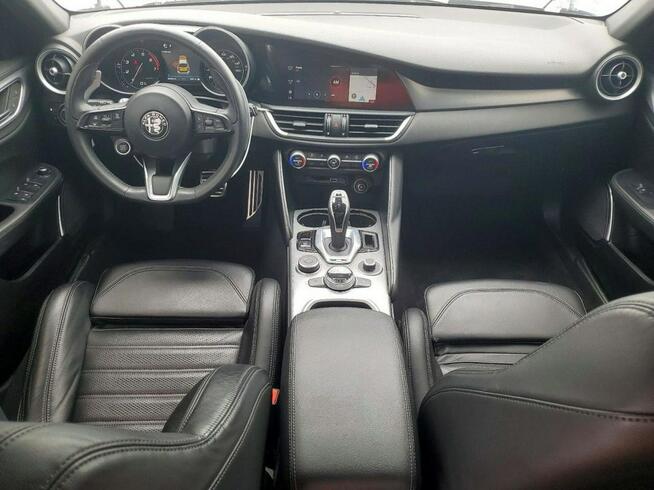 Alfa Romeo Giulia / Veloce / niski przebieg / bogata wersja /