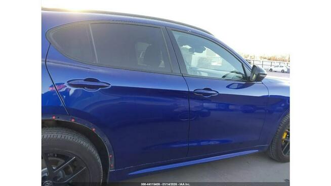 Alfa Romeo Stelvio / 2.0 280KM / 4x4 / niski przebieg /