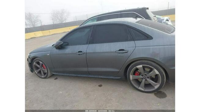 Audi A4 S-Line / Quattro / automat /