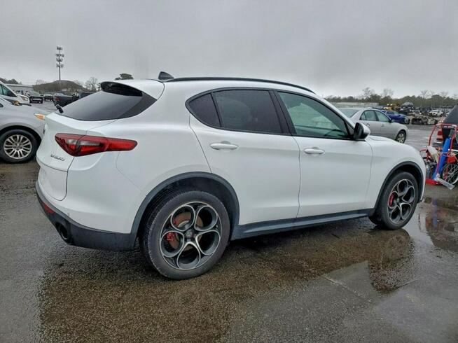 Alfa Romeo Stelvio / 2.0 280KM / 4x4 / Niski przebieg /