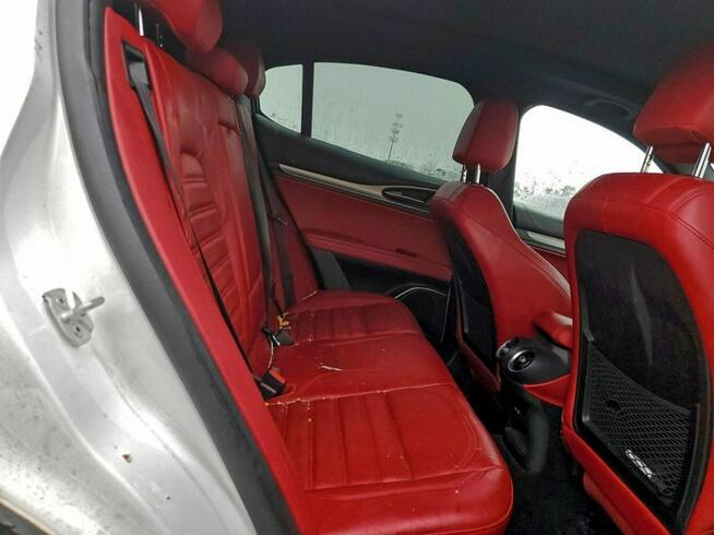 Alfa Romeo Stelvio / 2.0 280KM / 4x4 / Niski przebieg /