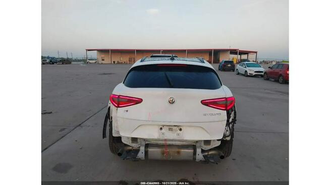 Alfa Romeo Stelvio / 2.0 280KM / 4x4 / niski przebieg /