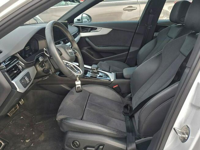 Audi A4 / Quattro / S-Line / Virtual cockpit /
