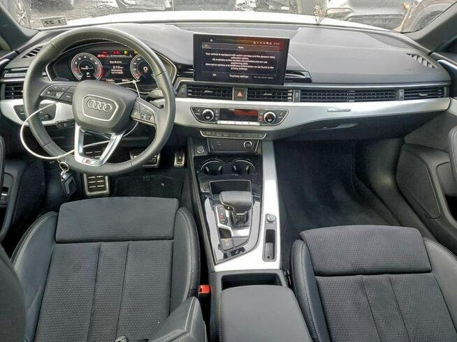 Audi A4 / Quattro / S-Line / Virtual cockpit /