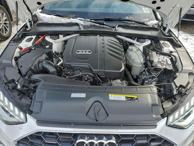 Audi A4 / Quattro / S-Line / Virtual cockpit /