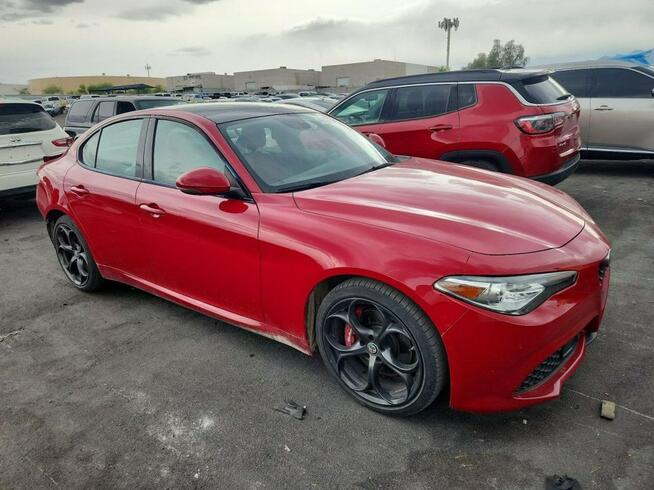 Alfa Romeo Giulia 4x4 / niski przebieg / automat