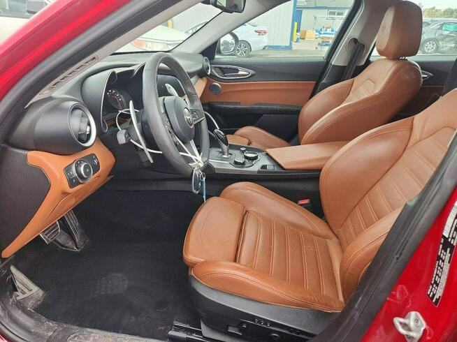 Alfa Romeo Giulia 4x4 / niski przebieg / automat
