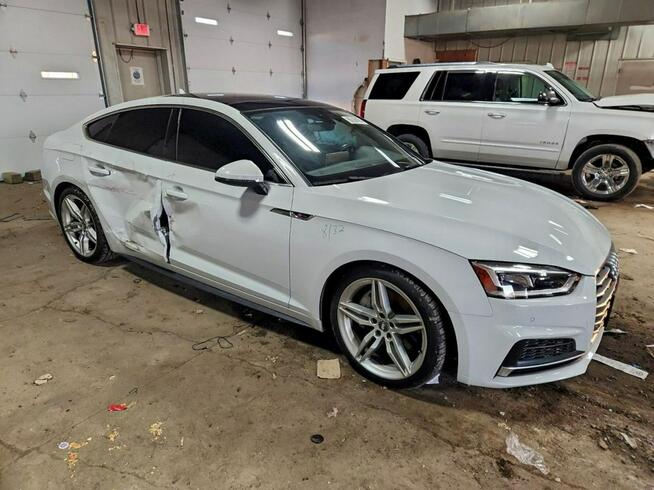 Audi A5 / Quattro / S-Line / Virtual cockpit /