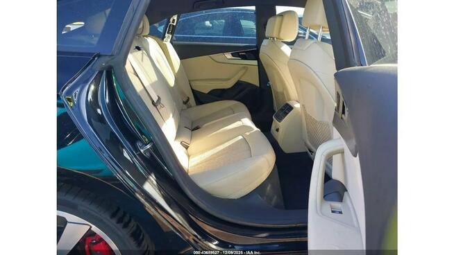 Audi A5 / Quattro / S-Line / Virtual cockpit /
