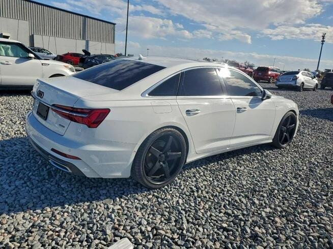 Audi A6 / Quattro / S-Line / Virtual cockpit /