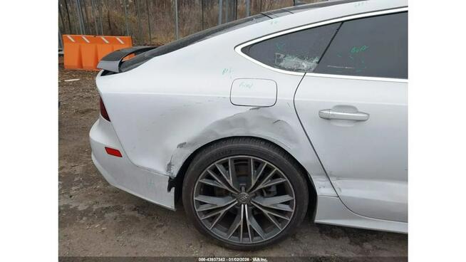 Audi A7 / Quattro / S-Line / 3.0 /