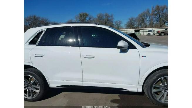 Audi Q3 / Quattro / S-Line / Virtual cockpit /