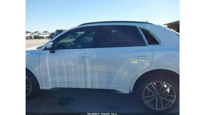 Audi Q3 / Quattro / S-Line / Virtual cockpit /