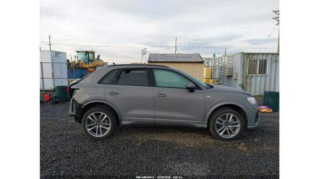 Audi Q3 / Bogata wersja / Quattro / S-Line /