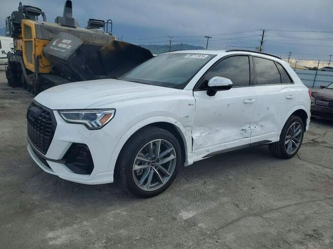 Audi Q3 / Quattro / niski przebieg / S-Line /