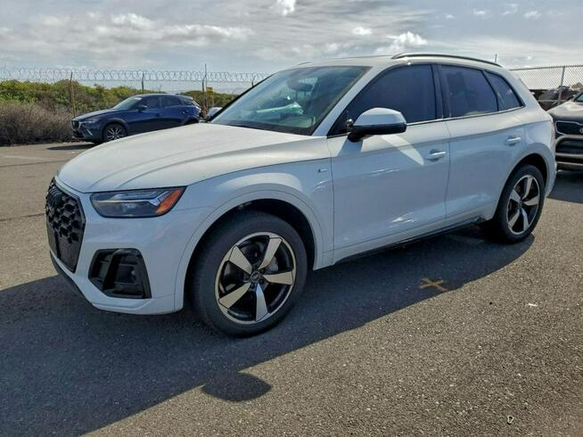 Audi Q5 / Quattro / S-Line / Niski przebieg /