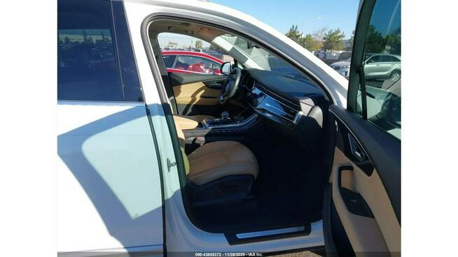 Audi Q7 / Quattro / Virtual cockpit / 2.0 248KM /