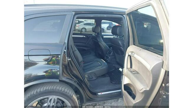 Audi Q7 / Quattro / S-Line / najbogatsza wersja / niski przebieg /
