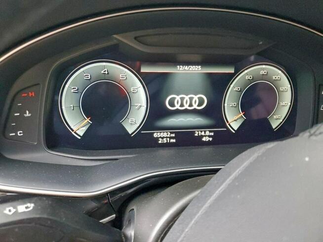 Audi Q8 / Quattro / S-Line / Virtual /