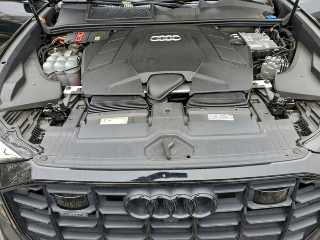 Audi Q8 / Quattro / S-Line / Virtual /
