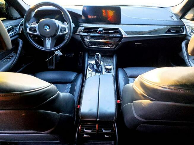 BMW 530 / 4.4 / bogata wersja / xDrive /