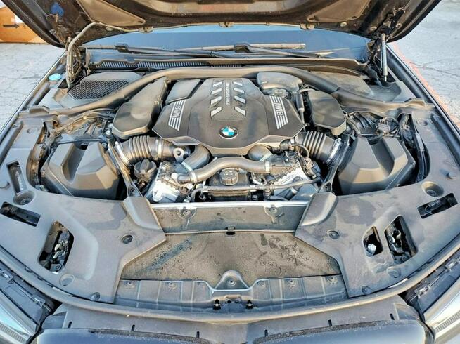 BMW 530 / 4.4 / bogata wersja / xDrive /