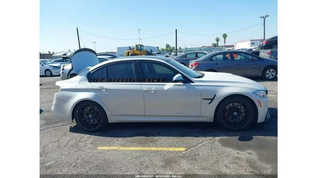 BMW M3 / 3.0 431KM / M-Pakiet / niski przebieg /