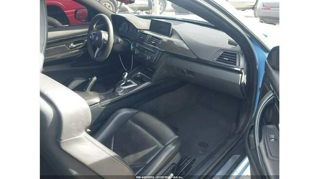 BMW M4 / 3.0 431KM / automat /