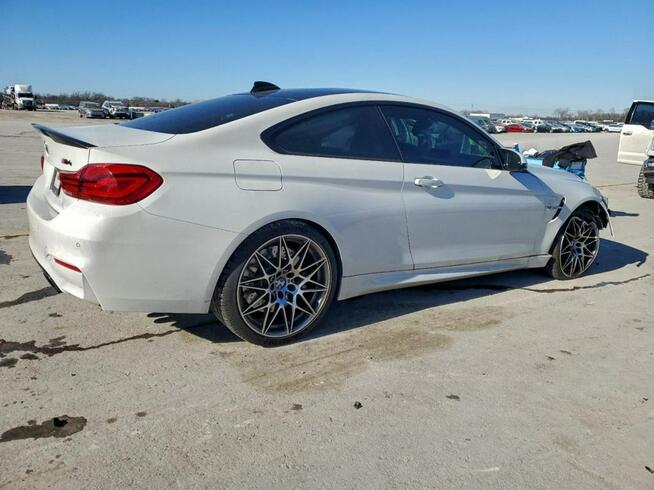 BMW M4 Competition / LCI / niski przebieg /