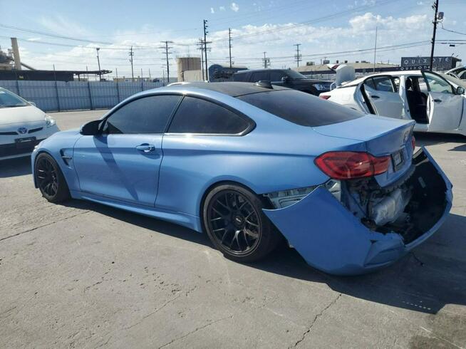 BMW M4 / dach carbon / dkg / Sparco /