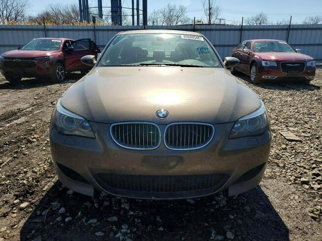 BMW M5 5.0 V10 / Individual Sepang Bronze / niski przebieg