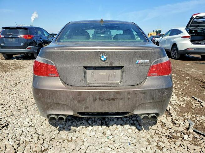 BMW M5 5.0 V10 / Individual Sepang Bronze / niski przebieg