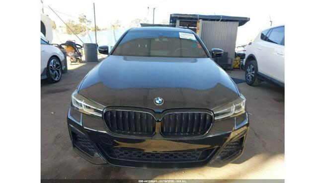 BMW M550i / M-Pakiet / 2.0 248KM / niski przebieg /
