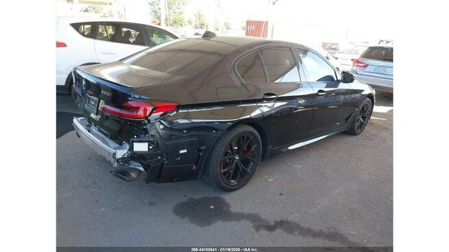 BMW M550i / M-Pakiet / 2.0 248KM / niski przebieg /