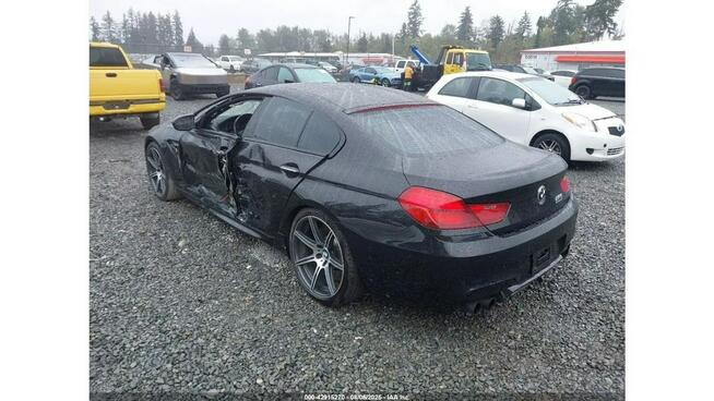BMW M6 / 4.4 560KM / Niski przebieg /