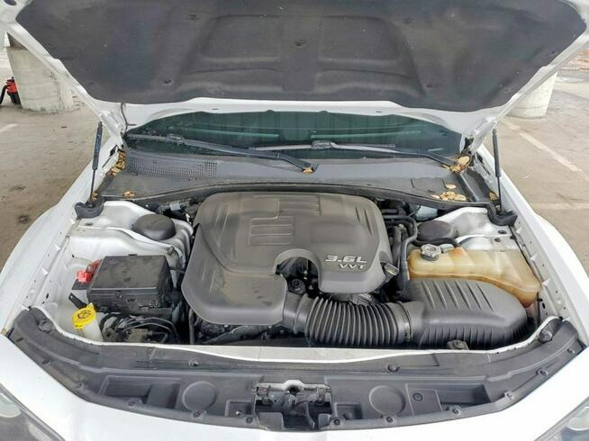 Chrysler 300s / 3.6 300KM / bogate wyposażenie / niski przebieg /