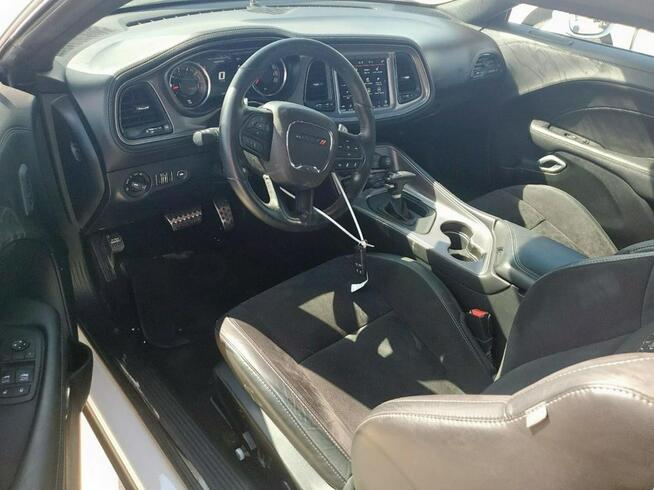 Dodge Challenger / 6.4 492KM / Niski przebieg /