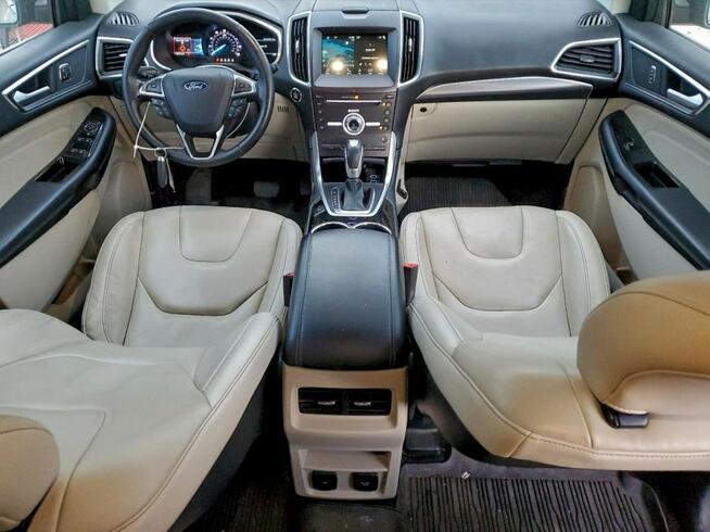 Ford EDGE / BENZYNA / 4x4 / Bogate wyposażenie / niski przebieg /