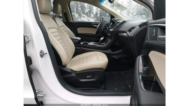 Ford EDGE / BENZYNA / 4x4 / 2.0 245KM / niski przebieg /