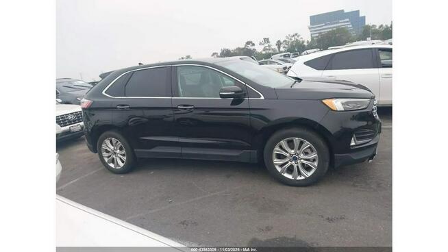 Ford EDGE / TITANIUM / 4x4 / automat / niski przebieg /